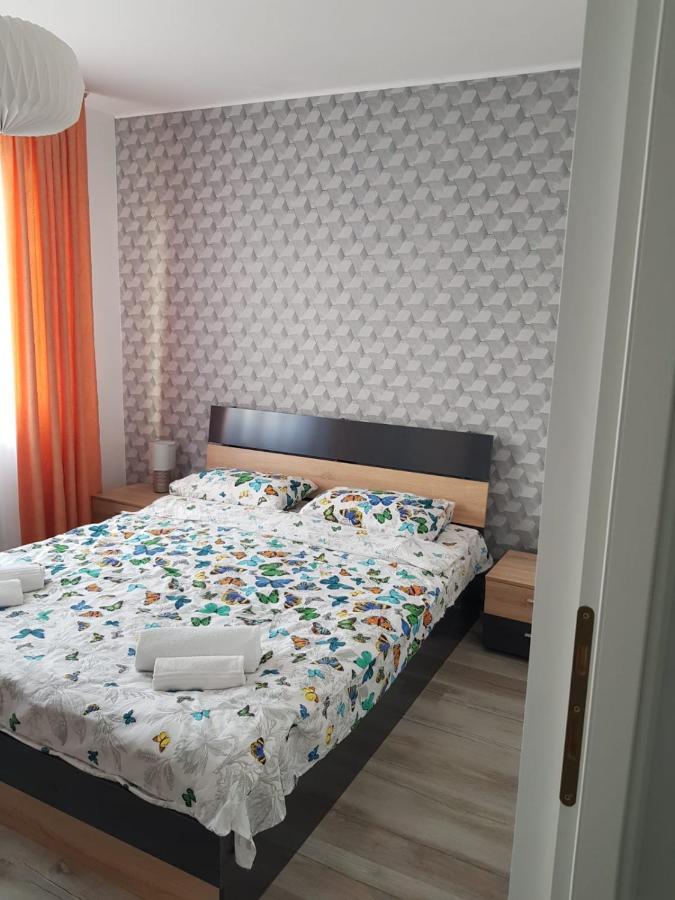Râmnicu Vâlcea Ana Apartament מראה חיצוני תמונה