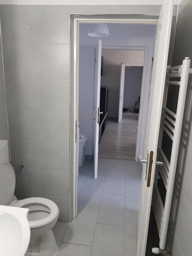 Râmnicu Vâlcea Ana Apartament מראה חיצוני תמונה