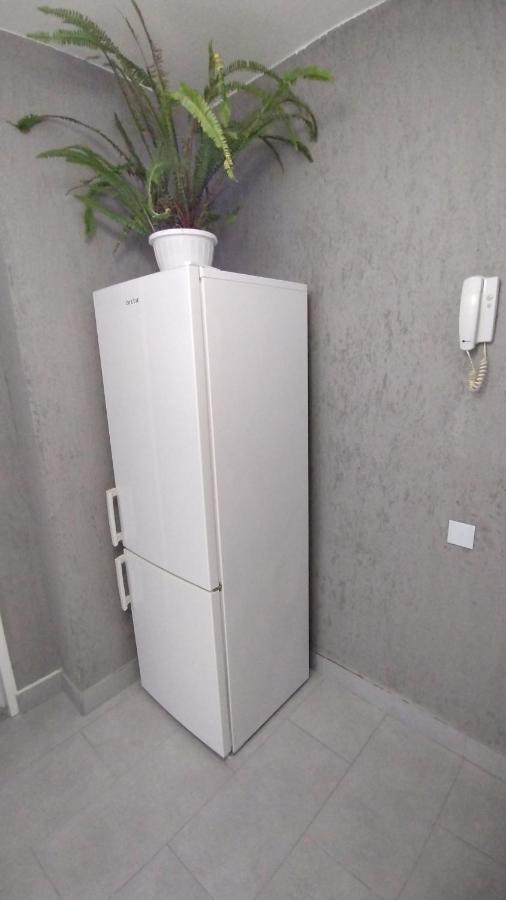 Râmnicu Vâlcea Ana Apartament מראה חיצוני תמונה